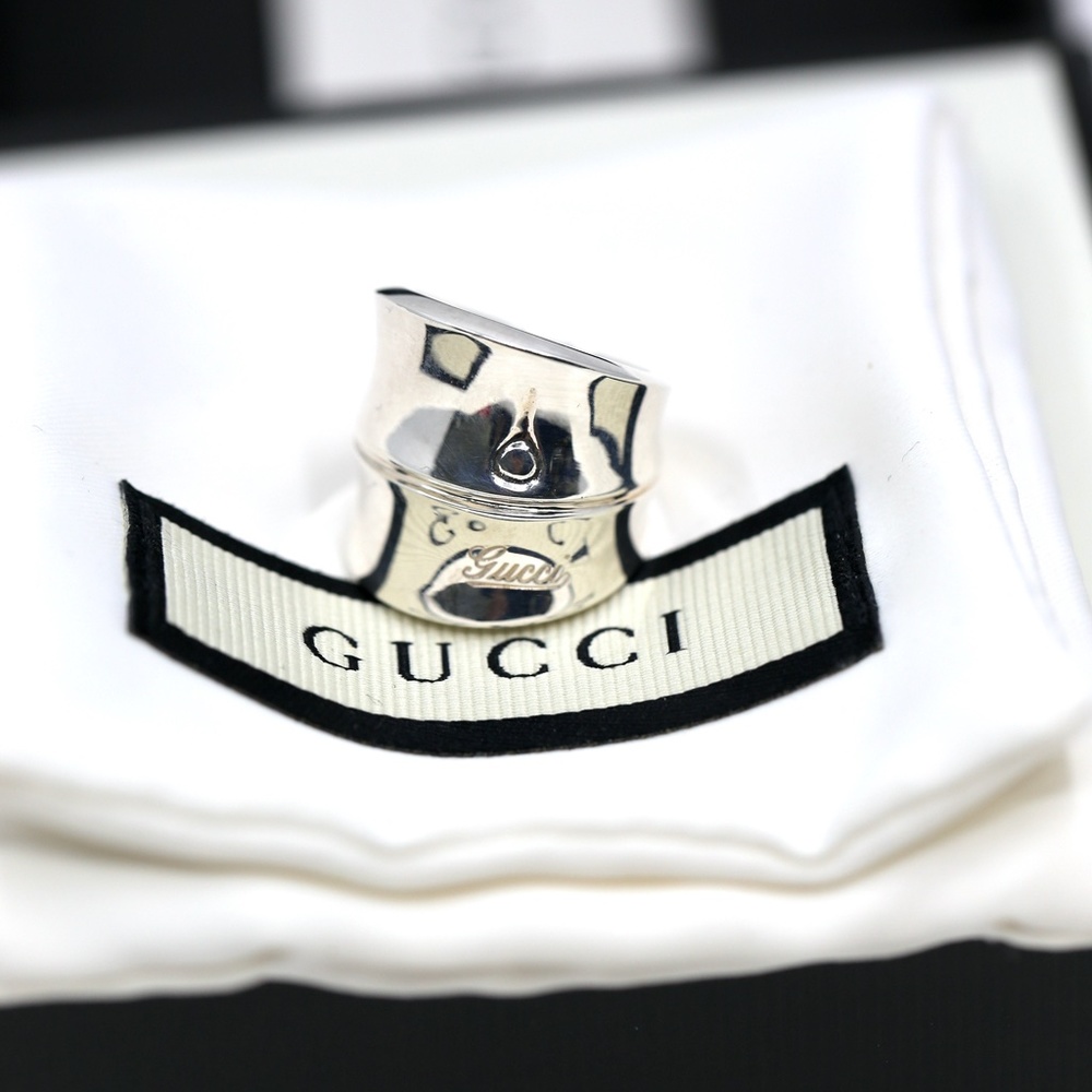 Gucci Ring Size 4.5 - Picture 5 of 12